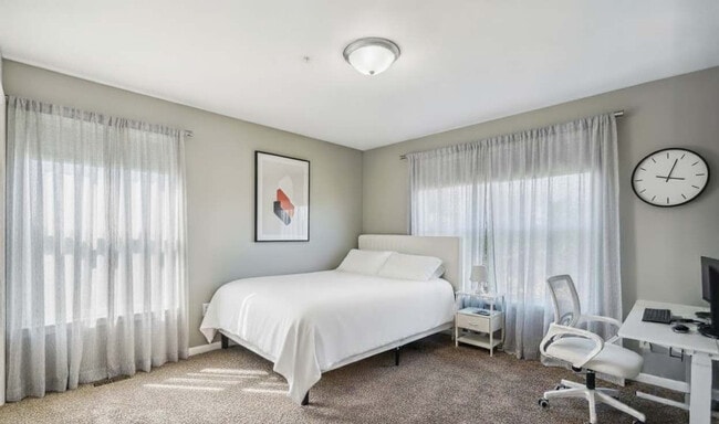 Photo - 2424 Lyndale Ave S Unit SI ID1250776P