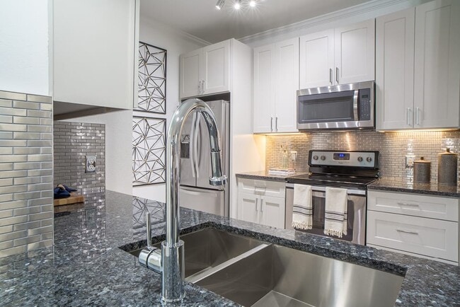 Photo - Cortland on Coyote Ridge