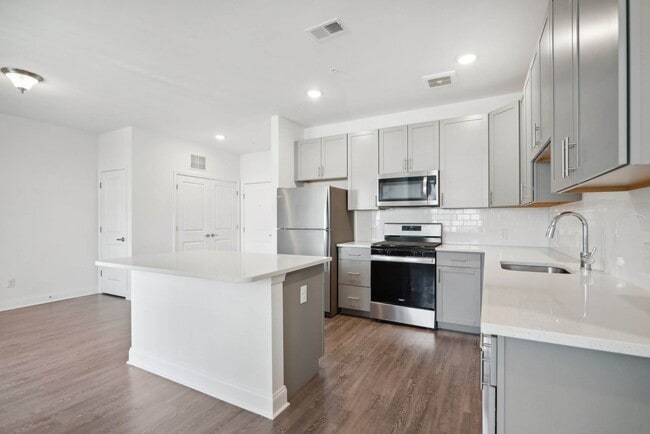 Building Photo - Laurel Run Apartments