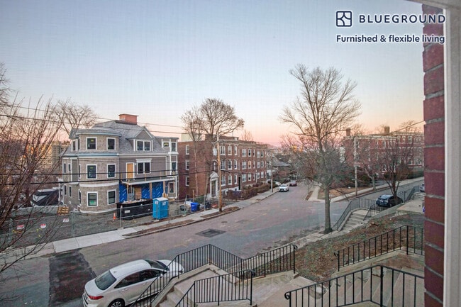 Photo - 116 Winthrop Rd Unit SI FL1-ID538