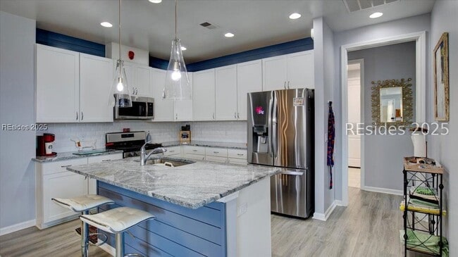 Building Photo - 231 Flip Flop Ct