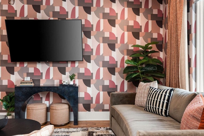 Photo - 770 E Argyle Ave Unit ID1312334P