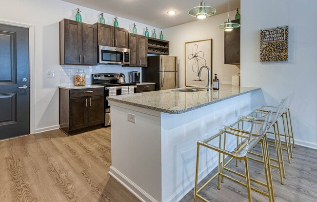 Building Photo - Retreat at Arden Farms