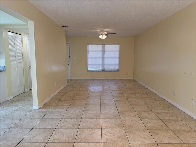 Photo - 215 Amherst Ave