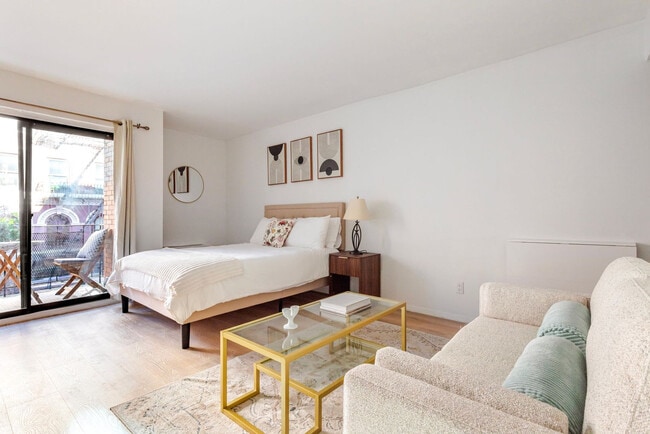 Photo - 328 W 11th St Unit FL2-ID1050881P