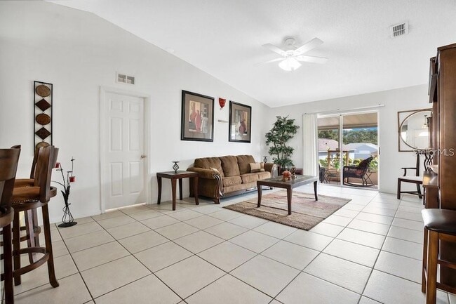 Photo - 50989 U S 27 Unit