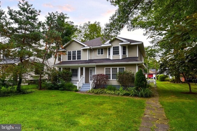 Photo - 1705 Commonwealth Ave Unit B