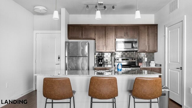 Photo - 4300 Cromwell Dr Unit 7310