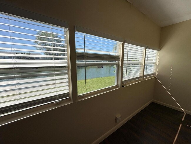 Photo - 34 Northampton B