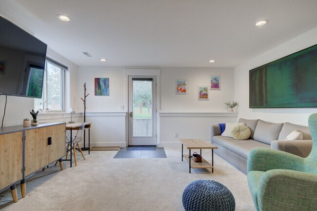 Photo - 603 Cornell Dr Unit ID1292383P