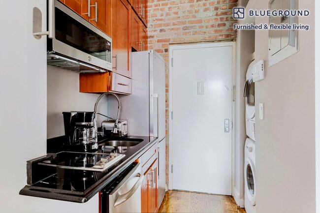 Photo - 234 E 14th St Unit SI FL4-ID1526