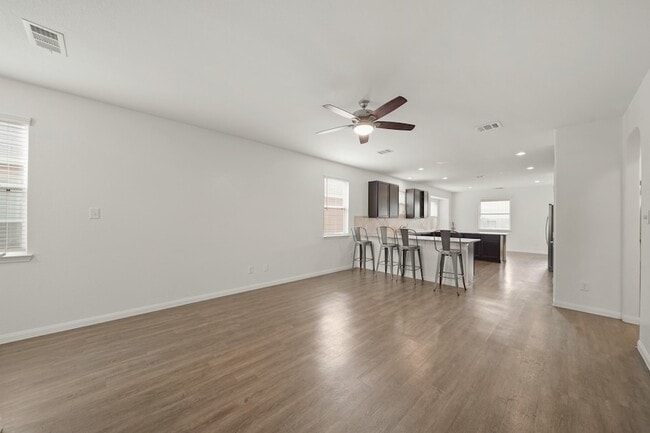 Photo - 24959 Lorenzo Glaze Trail