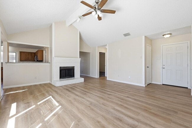 Photo - 1234 Roan Dr