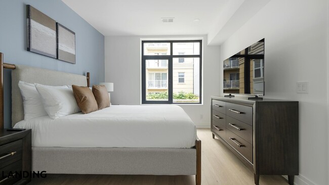 Photo - 1128 10th St NW Unit 202