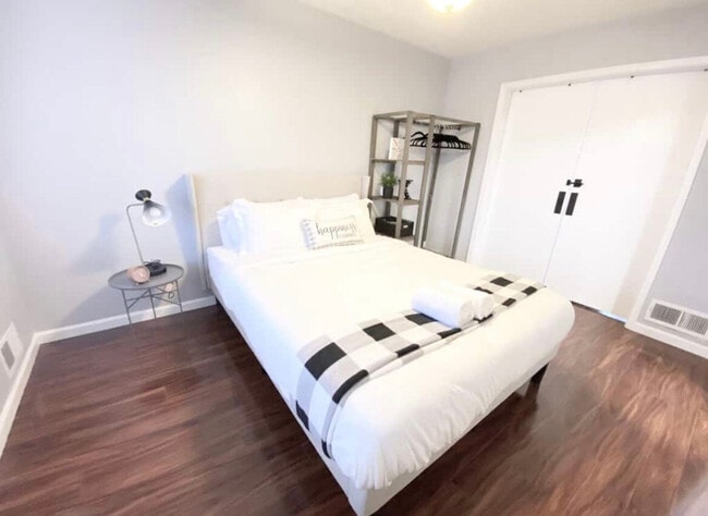 Photo - 157 Gregory Trail Unit ID1254414P