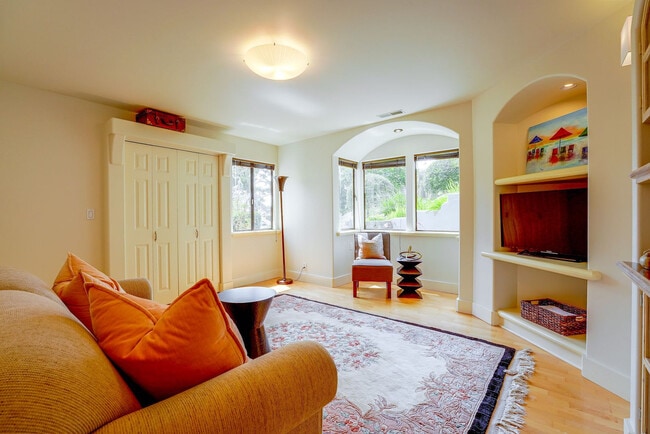 Photo - 404 Torres St Unit SI ID1620670P