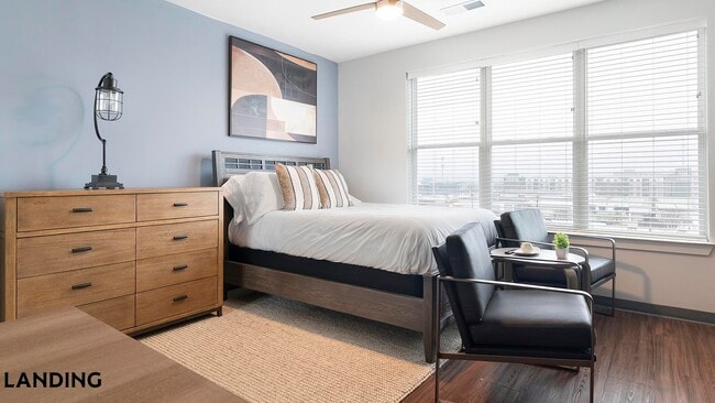 Photo - 302 13th St S Unit 504