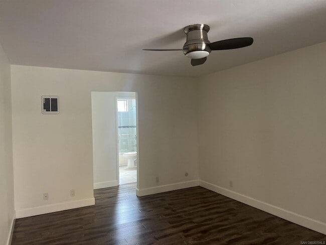 Photo - 3761 Boundary St