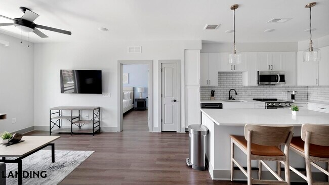 Photo - 1310 Hillside Ave Unit 431