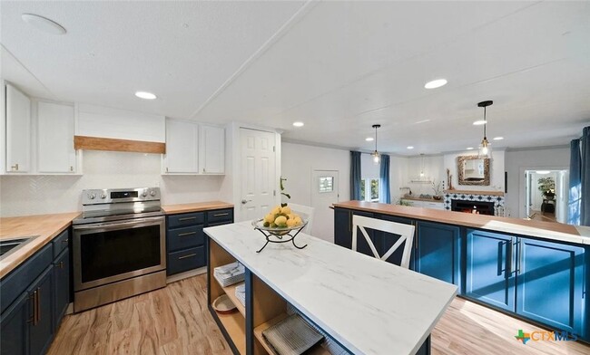 Photo - 1219 Songbird Dr