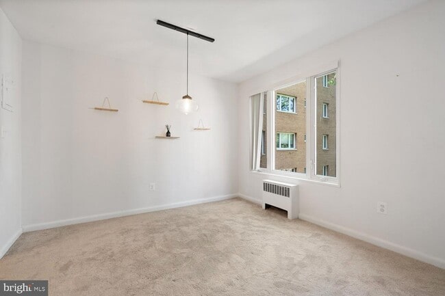 Photo - 2400 41st St NW Unit 312