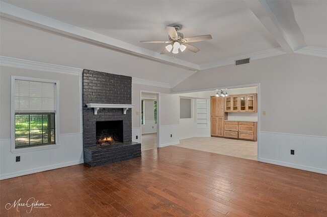 Photo - 108 Deerwood Ln