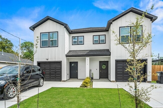 Building Photo - 6719 Roanoke St Unit A