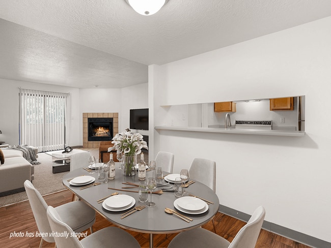 Welcome to Mesa Ridge! - Mesa Ridge Apartments