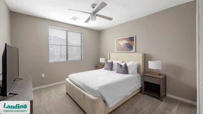 Photo - 402 W Lincoln St Unit 242