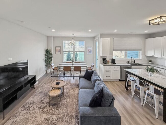 Photo - 28411 Torch Pkwy Unit SI ID1502223P