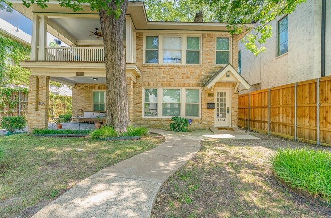 Building Photo - 4124 Herschel Ave