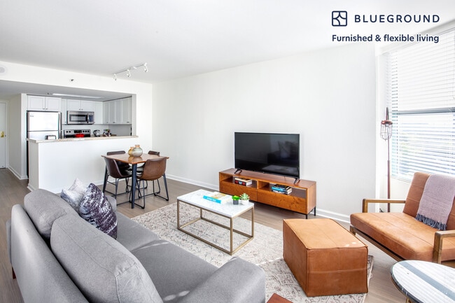 Photo - 2 Townsend St Unit FL8-ID394