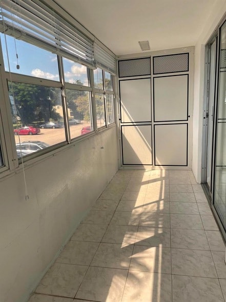 Photo - 343 Windsor O