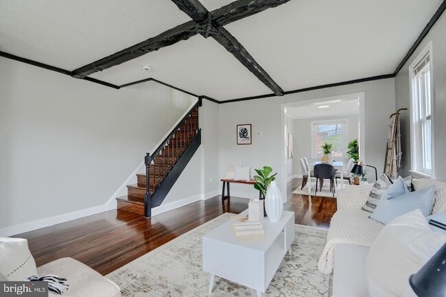 Photo - 1944 Quentin Rd