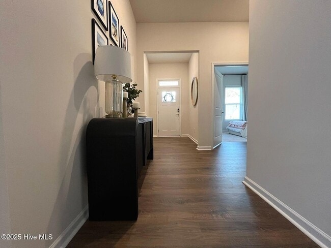 Photo - 742 Carnegie court