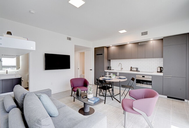 Building Photo - 249 NE 4th St Unit SI ID1058669P