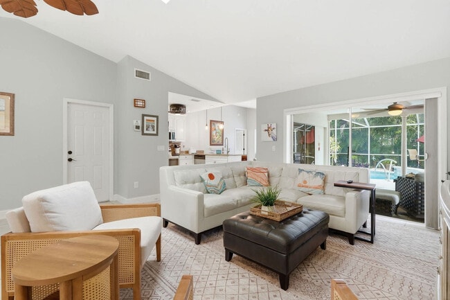 Building Photo - 2548 River Reach Dr Unit SI FL1-ID1073502P