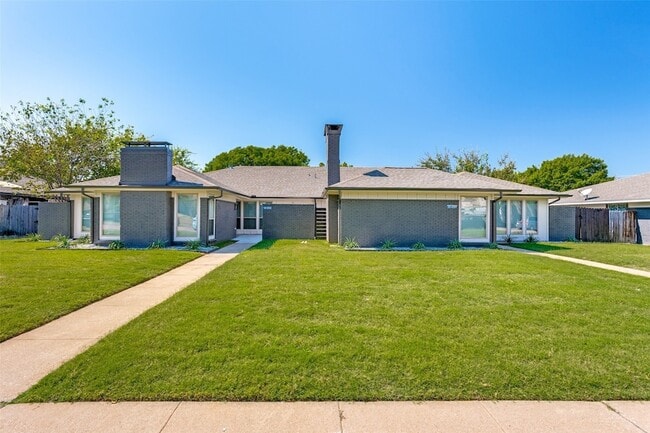 Photo - 202 Trellis Pl