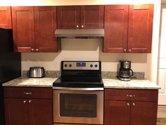 Photo - 109 Strathmore Rd Unit GO ID1355163P