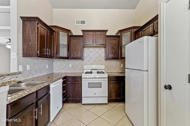 Photo - 14336 Desert Sage Dr