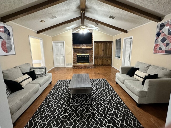 Building Photo - 4821 S Country Club Rd Unit SI ID1624498P
