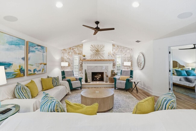Building Photo - 20672 Charing Cross Cir Unit SI FL1-ID1605279P