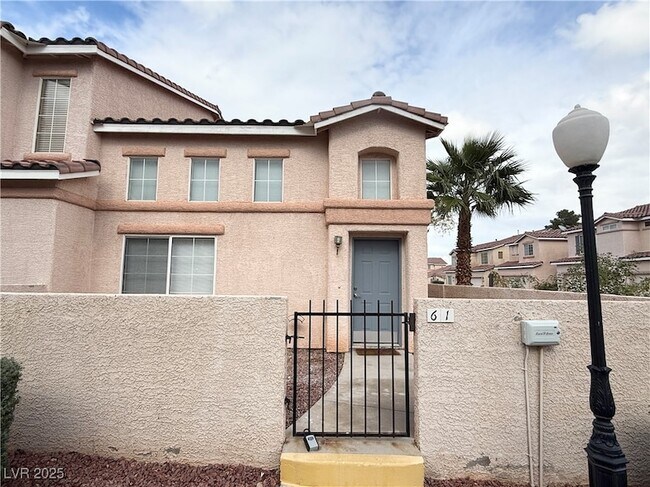 Photo - 61 Belle Point Ave