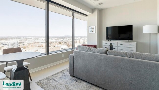 Photo - 600 19th St N Unit 611.1407327