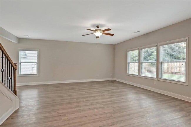 Photo - 112 Chase Landing Dr