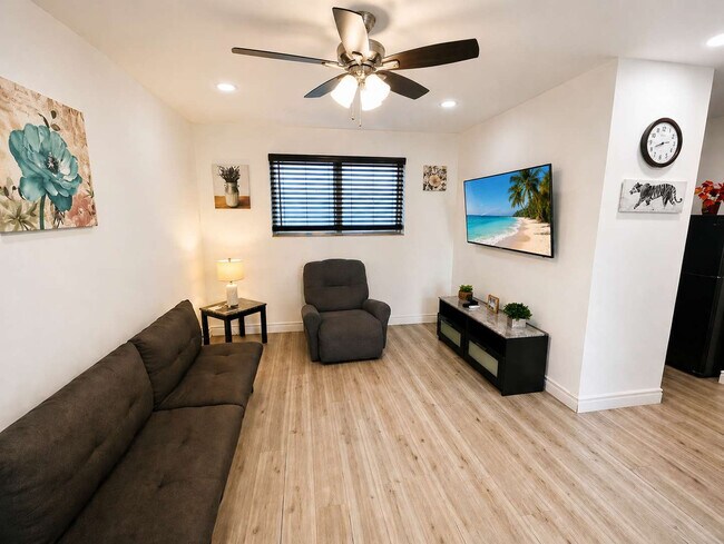 Photo - 338 Van Buren St Unit SI FL1-ID1520236P