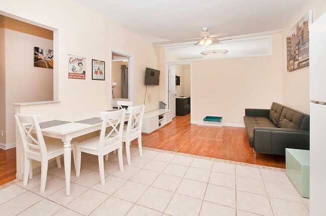 Photo - 236 E 80th St Unit ID1032066P