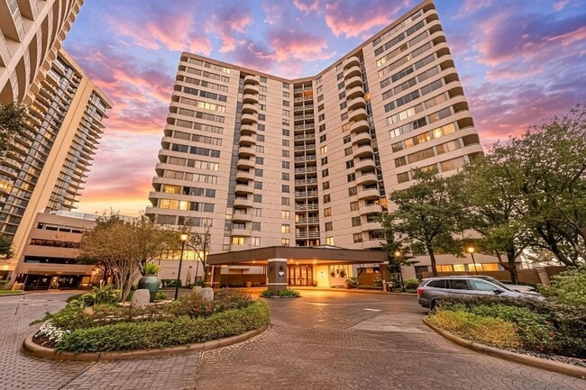 Photo - 3525 Sage Rd Unit 1111