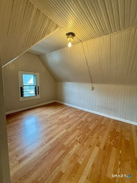 Photo - 384 Gregory St