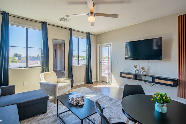 Photo - 777 E Stella Ln Unit SI ID1263059P